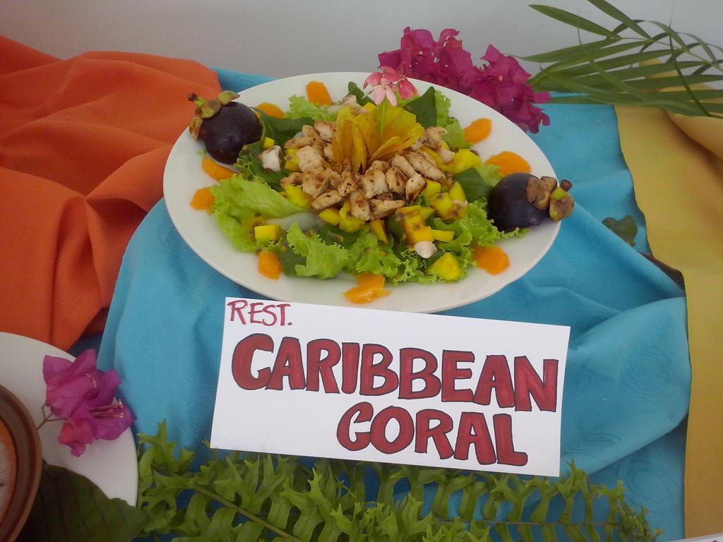 Caribbean Coral Inn Tela Eksteriør billede